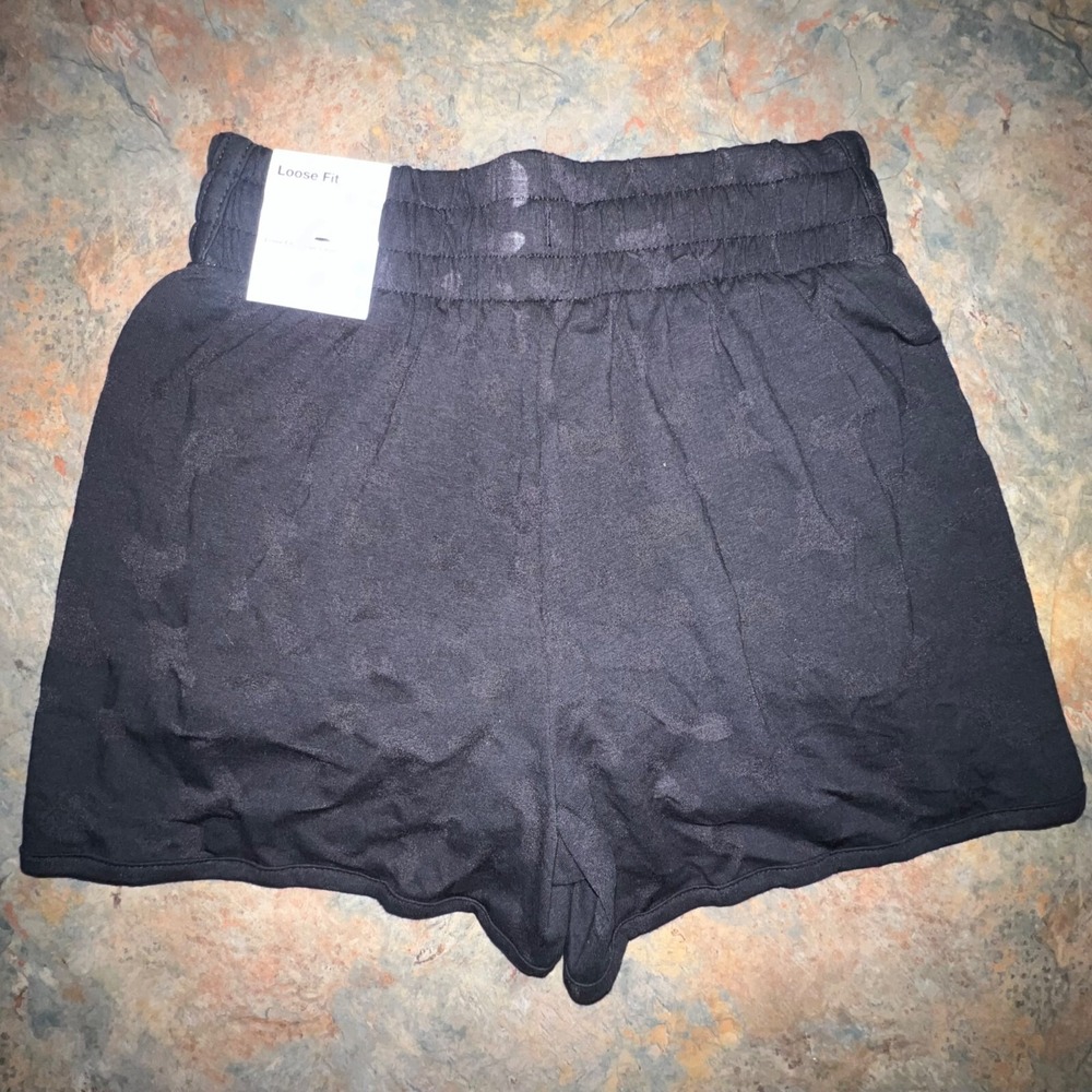 Nike Kids Loose Fit Black Training Shorts, small,‎ black